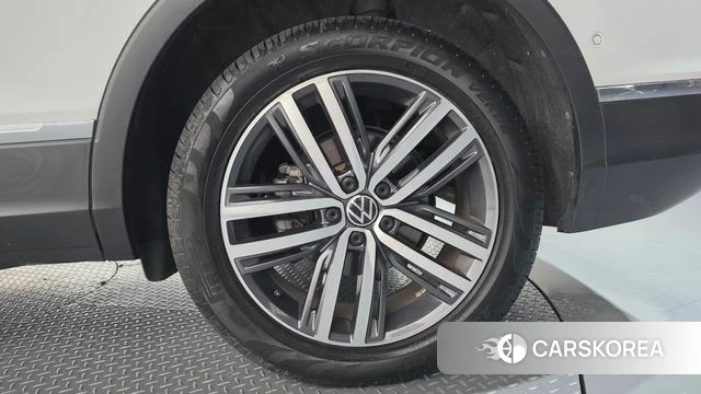 Volkswagen Tiguan Allspace id 4929297 из Кореи 13