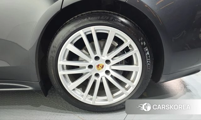 Porsche Panamera (971) id 5048043 из Кореи 13