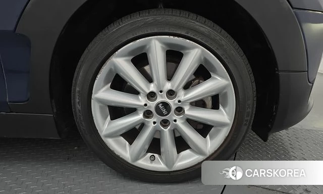 Mini Cooper D Clubman id 4953033 из Кореи 13