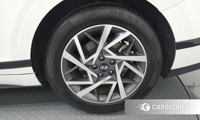 Hyundai Grandeur (GN7) id 5026583 из Кореи 13