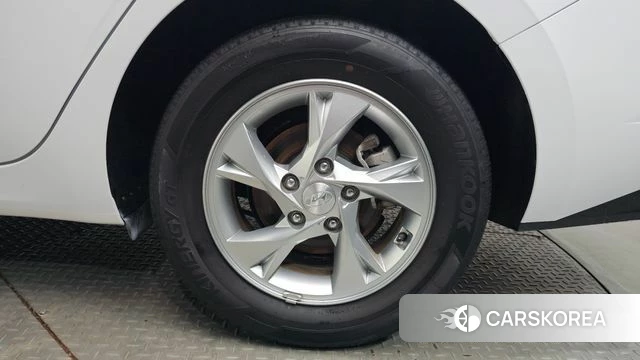 Hyundai Avante (CN7) id 4592811 из Кореи 13