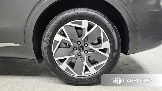Genesis Electrified GV70 id 4940840 из Кореи 13