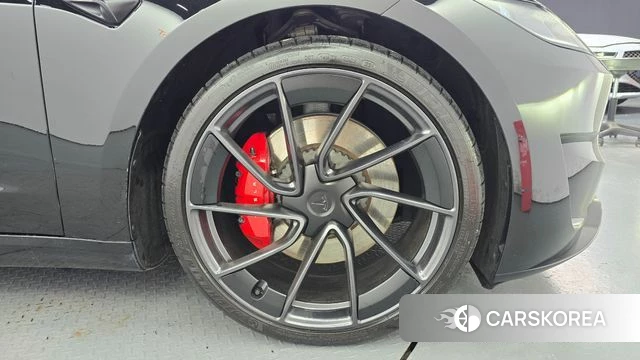 Tesla Model 3 id 5001850 из Кореи 13