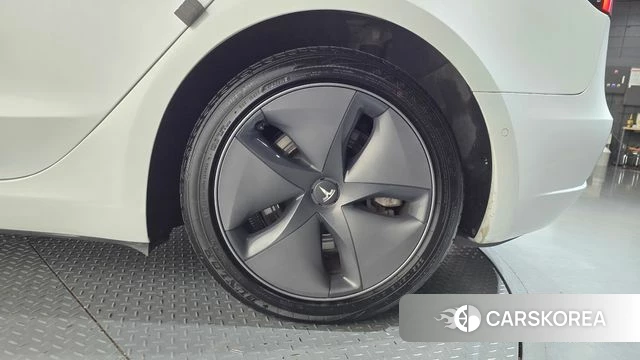 Tesla Model 3 id 5023191 из Кореи 13