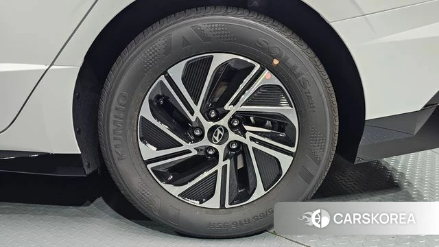 Hyundai Sonata D Edge Hybrid (DN8) id 4649420 из Кореи 13