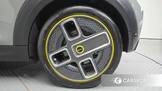 Mini Cooper Electric id 4917651 из Кореи 13