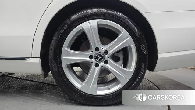 Mercedes-Benz E-Class W213 id 4937730 из Кореи 13