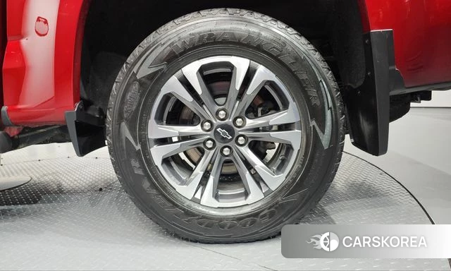Chevrolet (GM Daewoo) Real New Colorado id 4992649 из Кореи 13