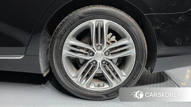 Hyundai Grandeur IG id 4677841 из Кореи 13