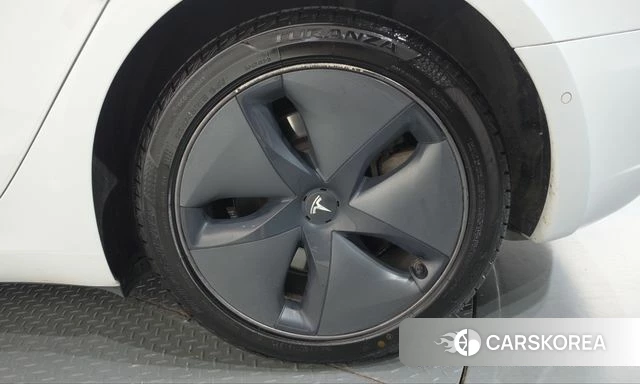 Tesla Model 3 id 5041503 из Кореи 13