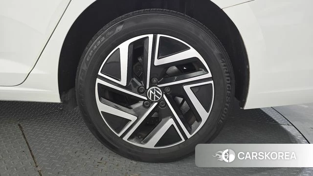 Volkswagen 7th Generation of Jetta id 4975383 из Кореи 13