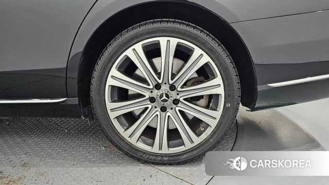 Mercedes-Benz E-Class W213 id 4952307 из Кореи 13