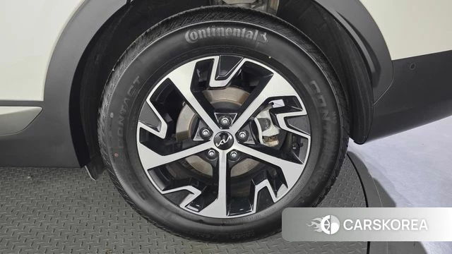 Kia Sportage 5th Generation Hybrid id 5011960 из Кореи 13