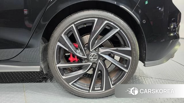 Volkswagen Golf 8th Generation id 4928187 из Кореи 13
