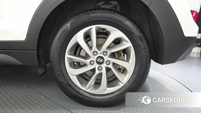 Hyundai All New Tucson id 4998911 из Кореи 13