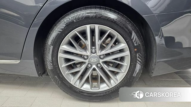 Hyundai Grandeur IG id 5018971 из Кореи 13