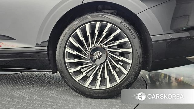 Hyundai Grandeur Hybrid (GN7) id 4995763 из Кореи 13