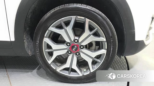 Kia Seltos id 5041590 из Кореи 13