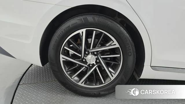 Hyundai The New Grandeur IG id 4918147 из Кореи 13