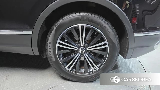 Volkswagen Tiguan second Generation id 5012912 из Кореи 14