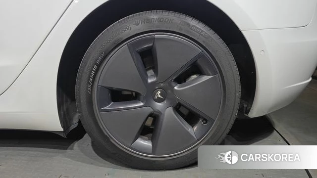 Tesla Model 3 id 4624694 из Кореи 13