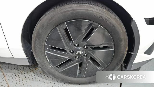 Hyundai Ionic 6 id 4768553 из Кореи 13