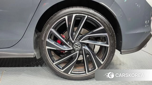 Volkswagen Golf 8th Generation id 4928191 из Кореи 13