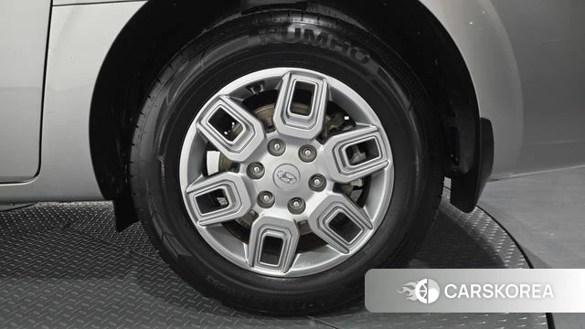 Hyundai Staria id 4793677 из Кореи 13