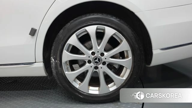 Mercedes-Benz E-Class W213 id 5035810 из Кореи 13
