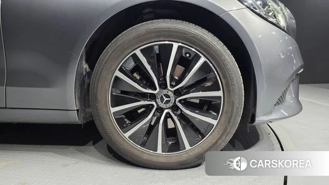 Mercedes-Benz C-Class W205 id 5023502 из Кореи 13