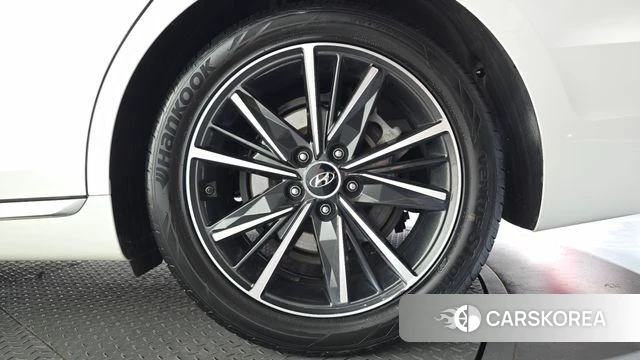 Hyundai The New Grandeur IG id 4764611 из Кореи 13