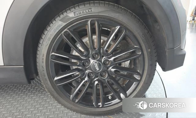 Mini Cooper Convertible id 5046338 из Кореи 13