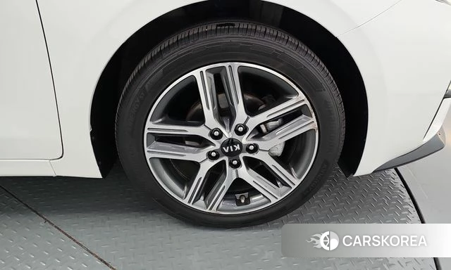 Kia Come New K3 id 4967444 из Кореи 13