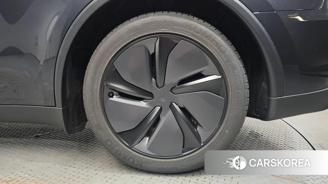 Tesla Model Y id 5010896 из Кореи 13