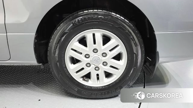 Hyundai The New Grand Starex id 4594102 из Кореи 13