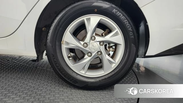 Hyundai Avante (CN7) id 4775373 из Кореи 13
