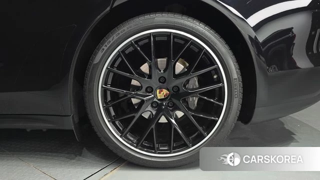 Porsche Panamera (971) id 4982557 из Кореи 13