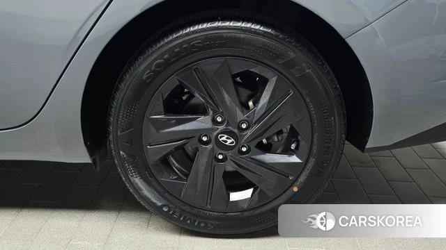 Hyundai Avante (CN7) id 4986980 из Кореи 13