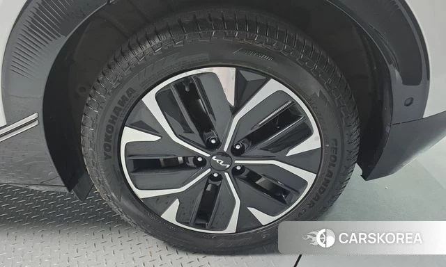 Kia EV6 id 4966396 из Кореи 13