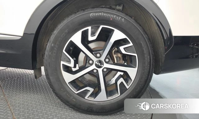 Kia Sportage 5th Generation Hybrid id 5016369 из Кореи 13