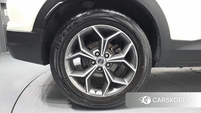 Ssangyong Beautiful Korando id 5027479 из Кореи 13