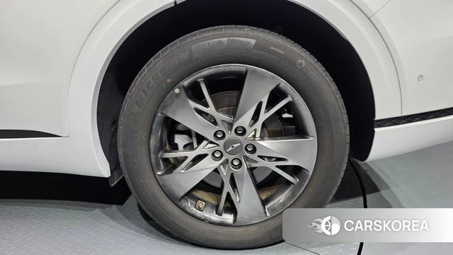 Genesis GV70 id 4942806 из Кореи 13