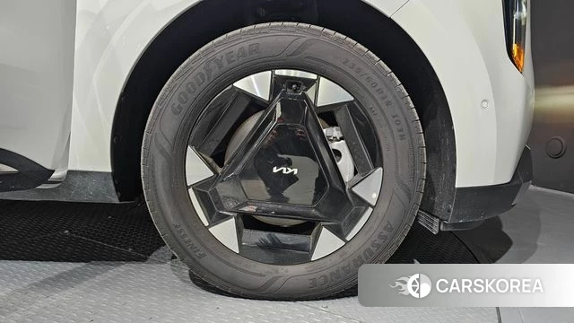 Kia The New Carnival 4th Generation id 4980156 из Кореи 13