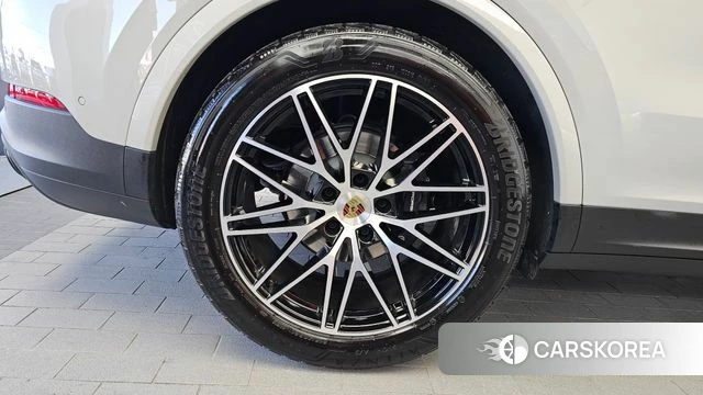 Porsche Cayenne (PO536) id 5011390 из Кореи 13