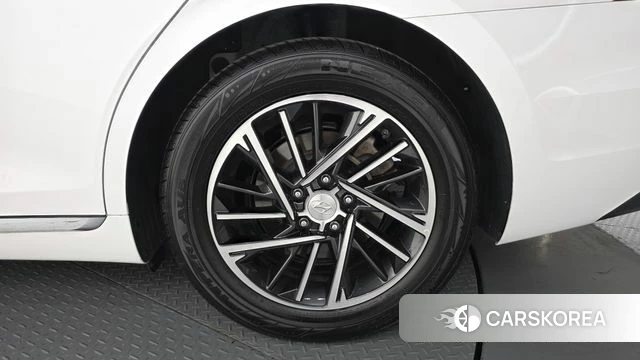 Hyundai The New Grandeur IG id 5013389 из Кореи 13