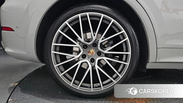 Porsche Cayenne (PO536) id 5021999 из Кореи 13