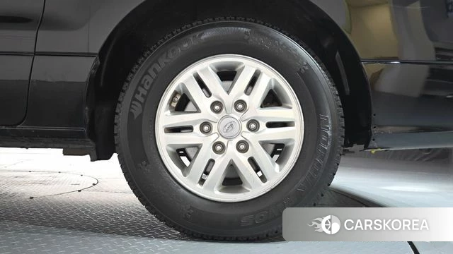 Hyundai The New Grand Starex id 4754835 из Кореи 13