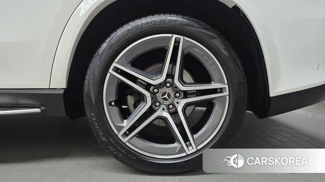 Mercedes-Benz GLS - Class X167 id 5028316 из Кореи 13
