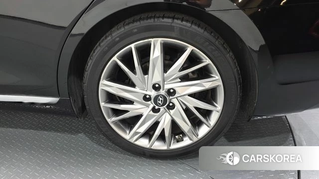 Hyundai The New Grandeur IG id 4557046 из Кореи 13