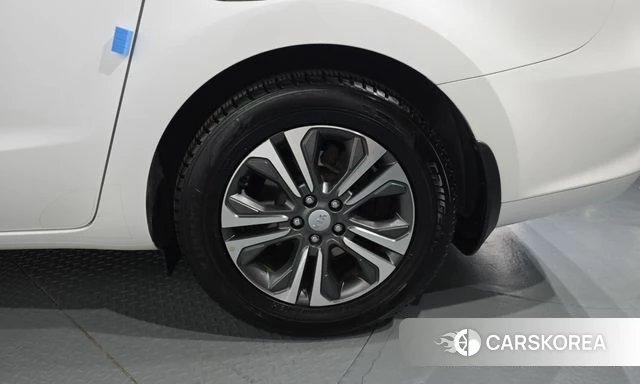 Kia The New Carnival id 4960347 из Кореи 13